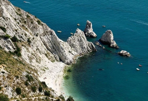 Spiaggia La Perla Relais di Carpano 